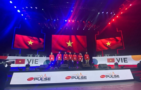 Thỏa sức với đam mê Esport